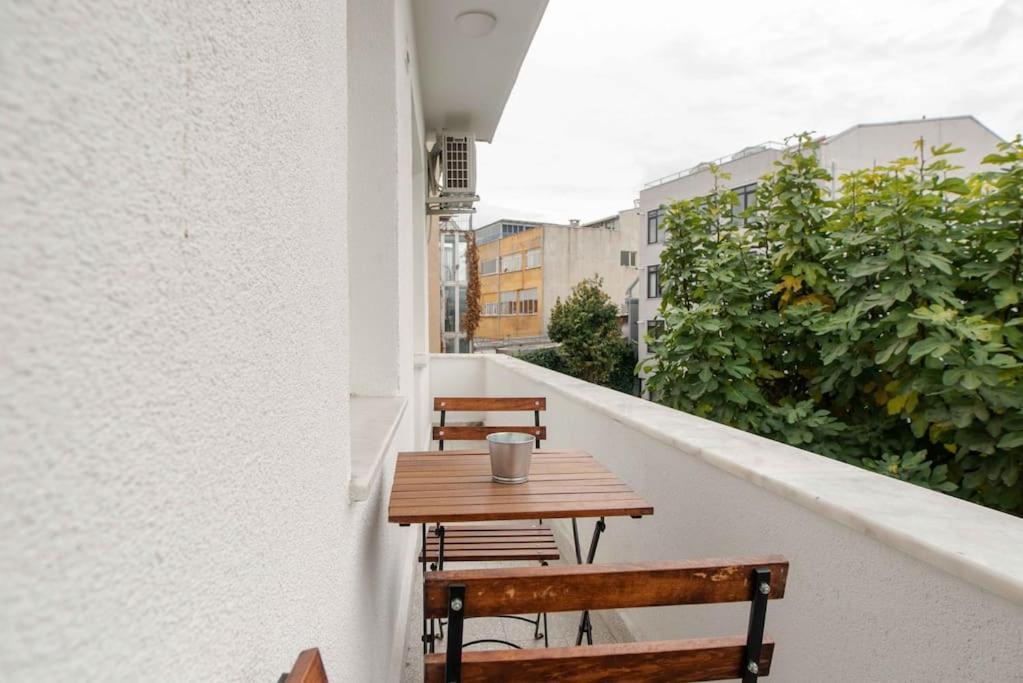 Waterfront Apartment By The Tram - Terrace With Dome & Golden Horn View In Fatih Istanbul Bagian luar foto