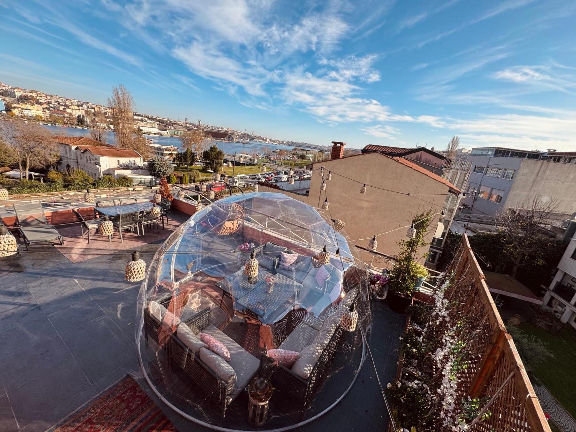 Waterfront Apartment By The Tram - Terrace With Dome & Golden Horn View In Fatih Istanbul Bagian luar foto