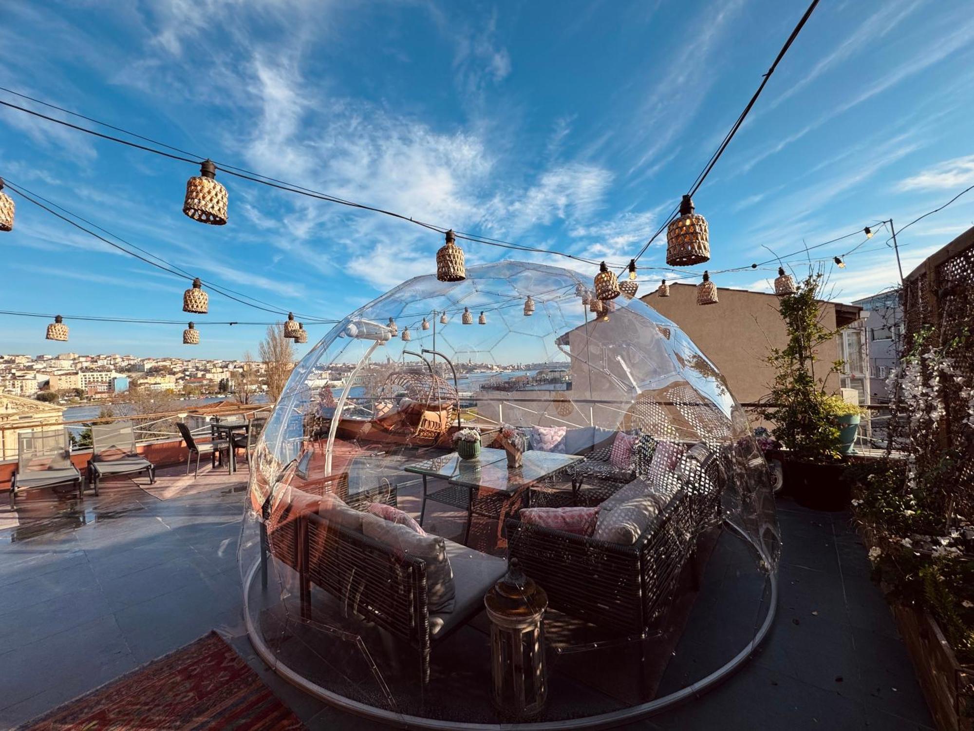Waterfront Apartment By The Tram - Terrace With Dome & Golden Horn View In Fatih Istanbul Bagian luar foto